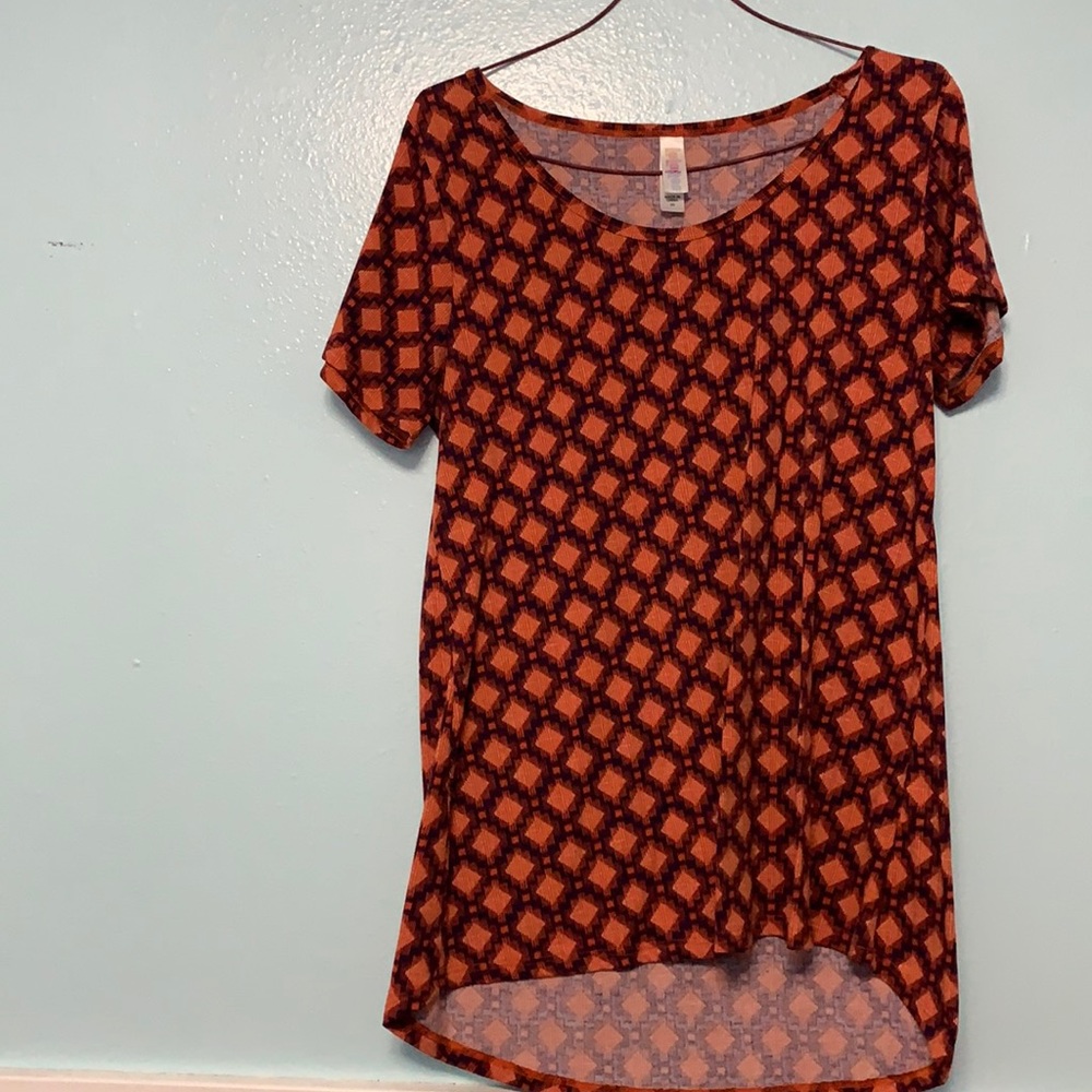 LuLaRoe Printed Tee- colors: orange and navy